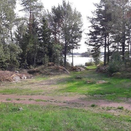 Mellangards Stugor - Foersta Stugan Foglo Bagian luar foto